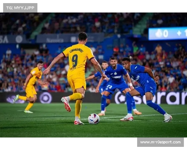 西甲纪律尺度分析:直接红牌比例偏高反映比赛风格特点 西甲纪律尺度分析:直接红牌比例偏高反映比赛风格特点